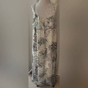 New York & Company Black and Gray Maxi Dress